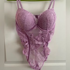 Victoria’s Secret Lace Teddy (Medium)